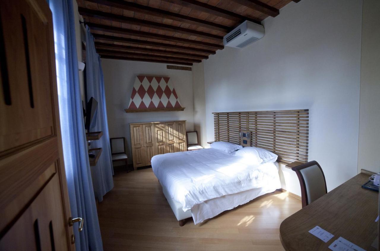 Agriturismo Cascina Farisengo Stagno Lombardo Экстерьер фото