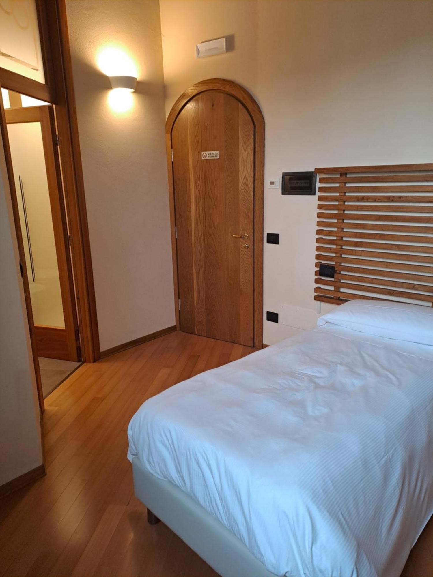 Agriturismo Cascina Farisengo Stagno Lombardo Экстерьер фото