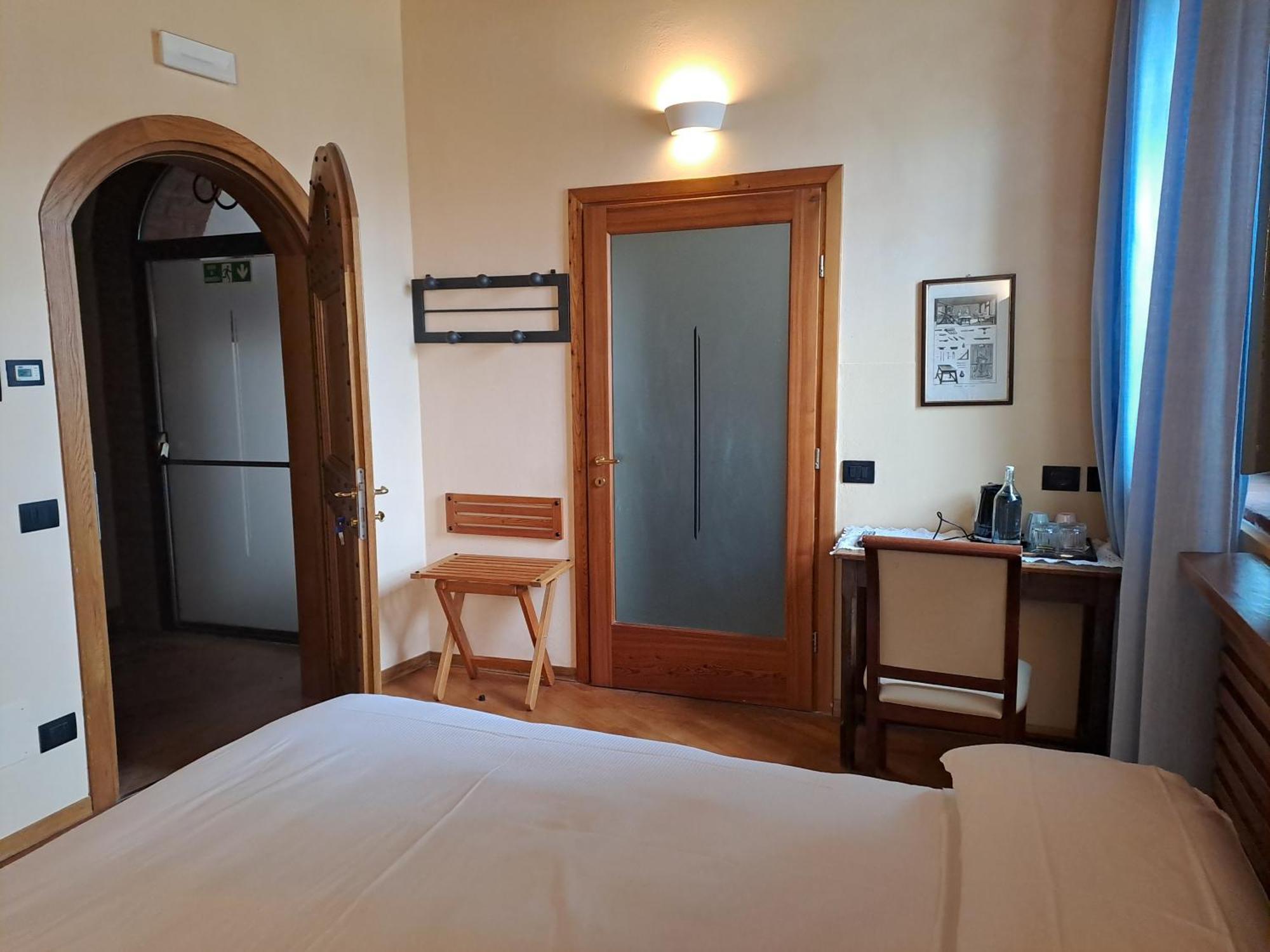 Agriturismo Cascina Farisengo Stagno Lombardo Экстерьер фото