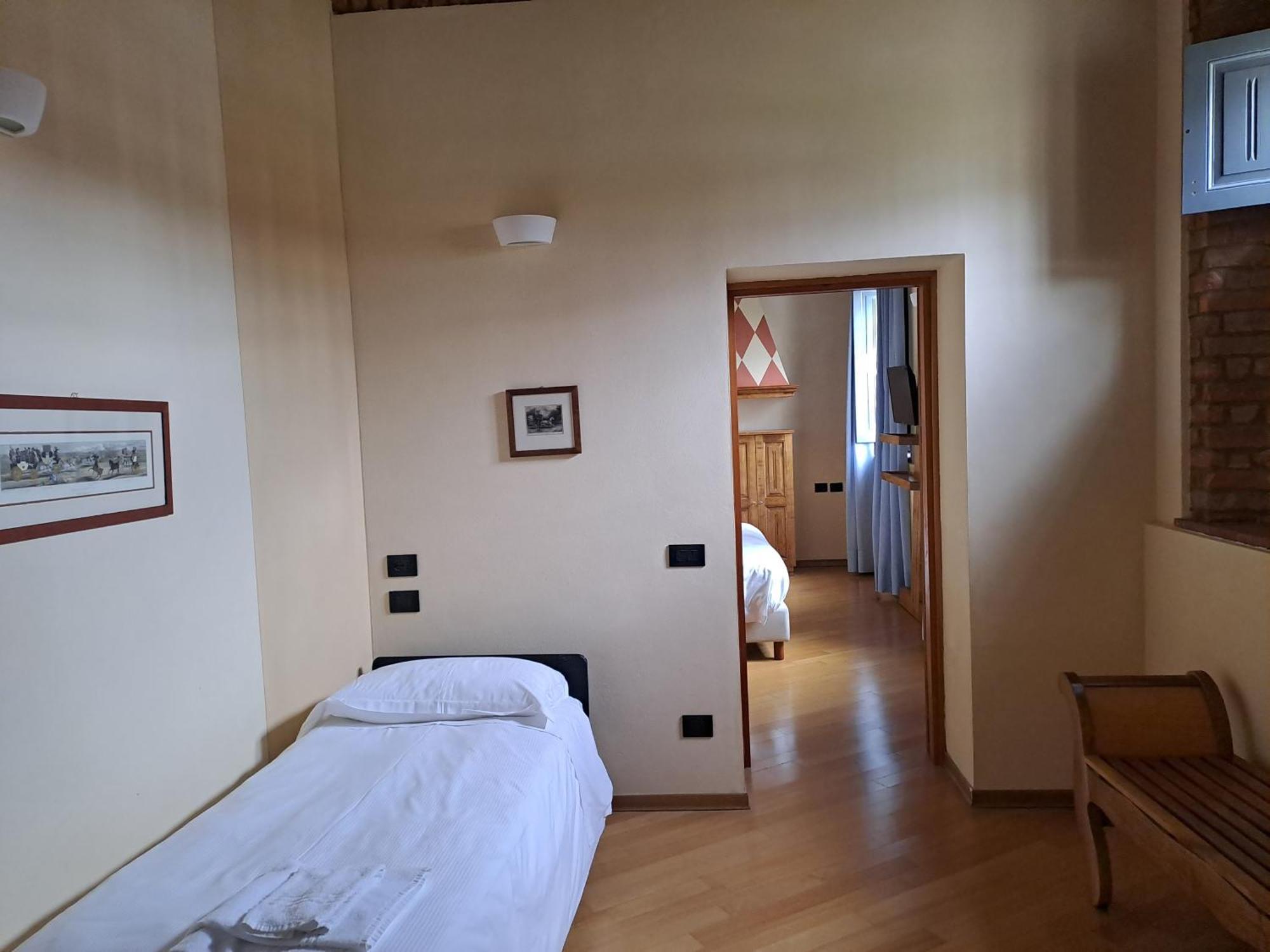 Agriturismo Cascina Farisengo Stagno Lombardo Экстерьер фото